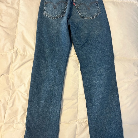 Levi's Wedgie Straight Jeans - Picture 5 of 5